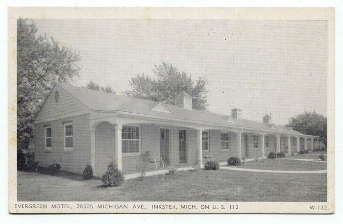 Evergreen Motel - Old Postcard And Promos